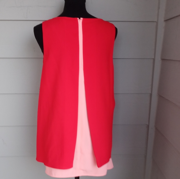 Gibson Latimer Red And Coral Career Tunic Tank With Peeka Boo Split Back - Picture 4 of 8